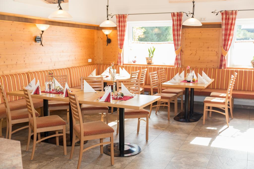 Landgasthof Alpenblick Altenmarkt im Pongau Ngoại thất bức ảnh