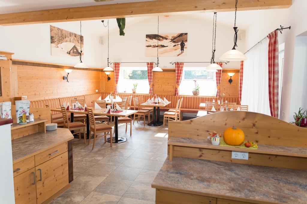 Landgasthof Alpenblick Altenmarkt im Pongau Ngoại thất bức ảnh